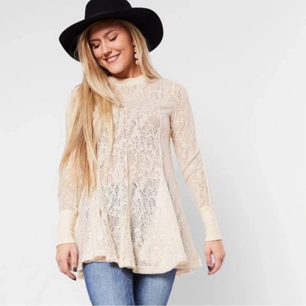 Free People Coffee In The Morning Tunic Sweater Top in Chamoix Cream, Size XS